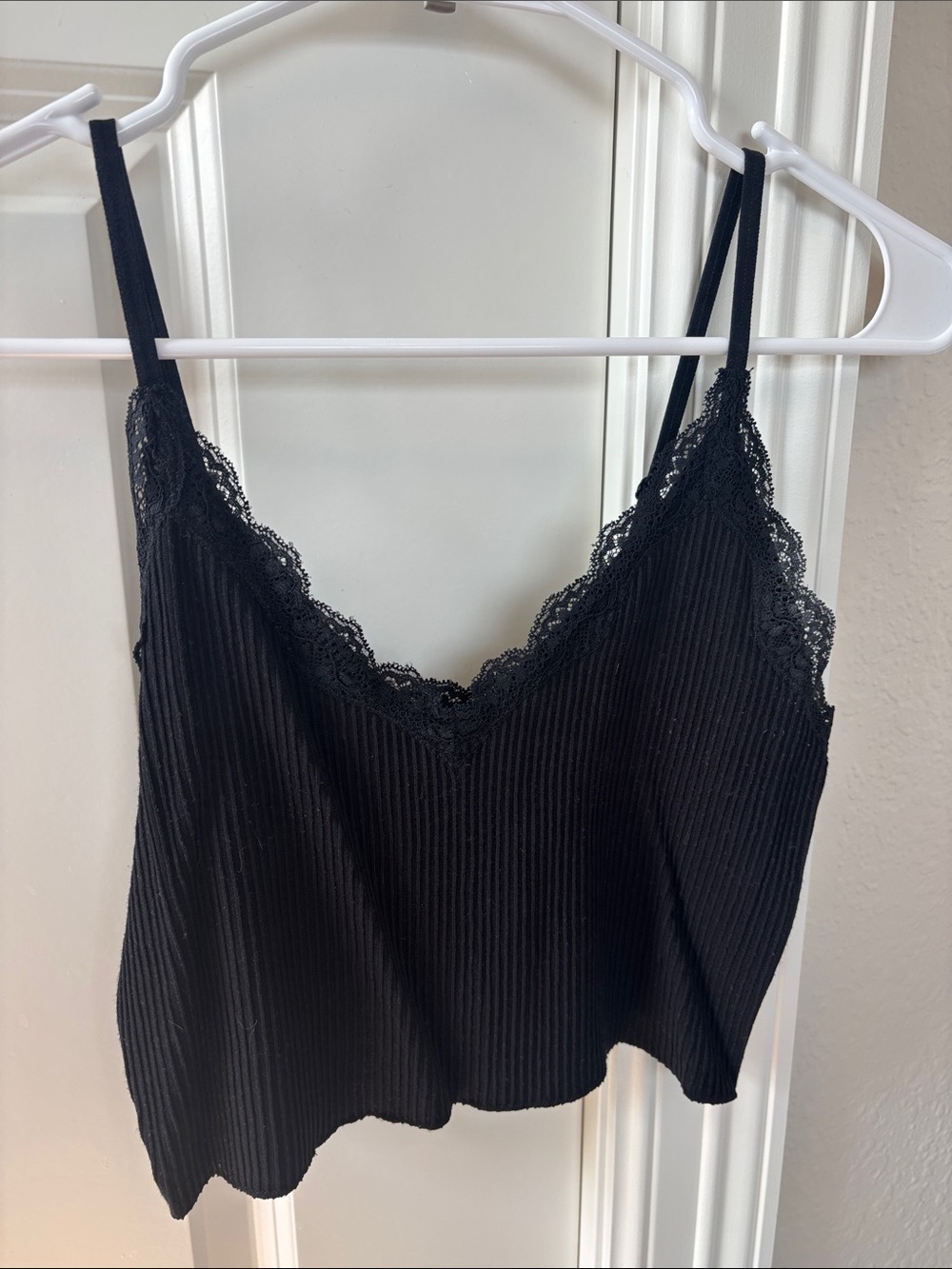 Alya Black Ribbed Lace-Trim Cami